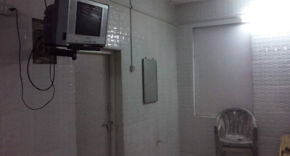 Hotel Mozambique, Diu 4